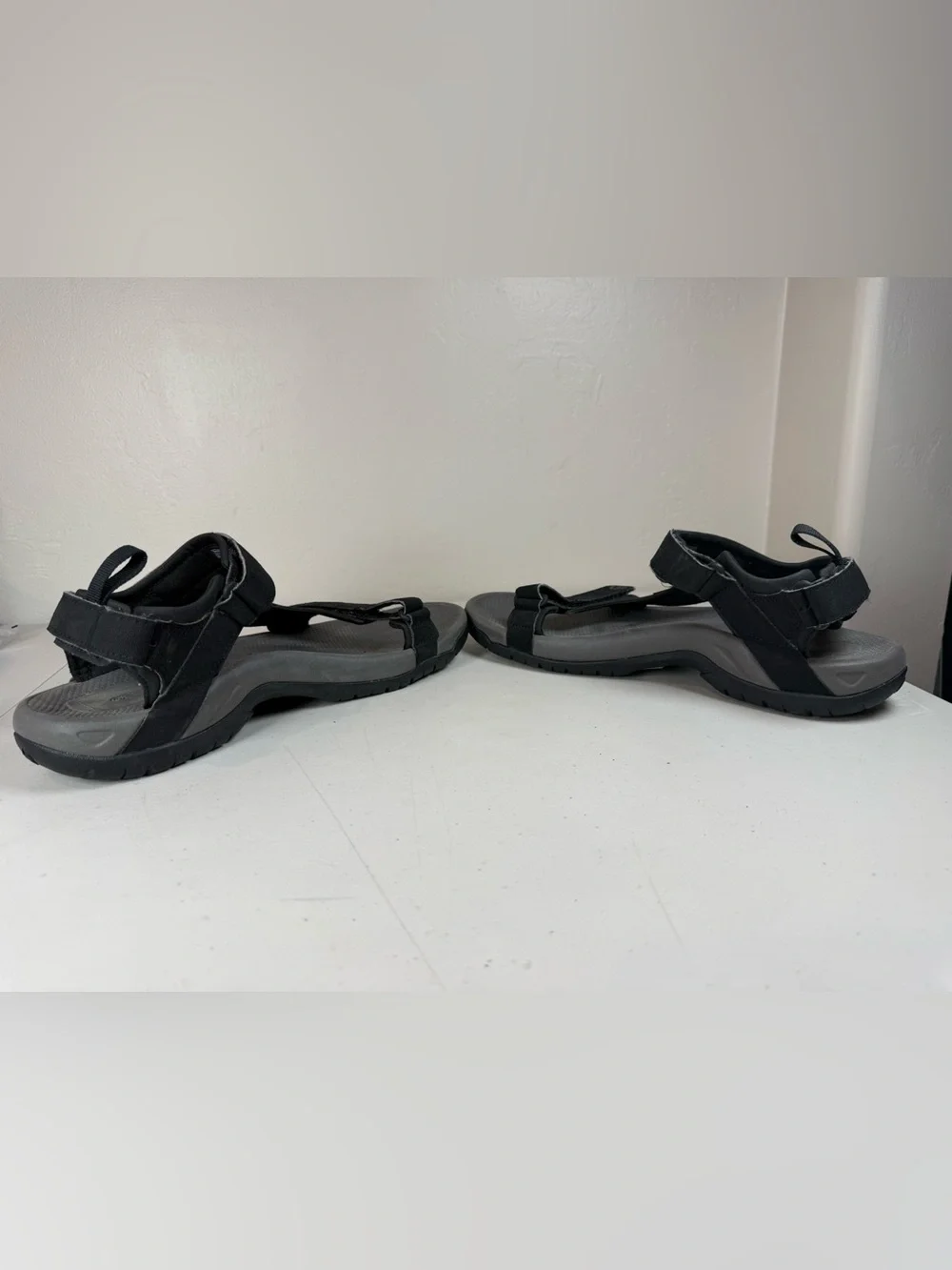 Teva Meacham men's sandals size 11